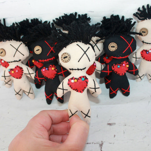 Halloween-party-favors-voodoo